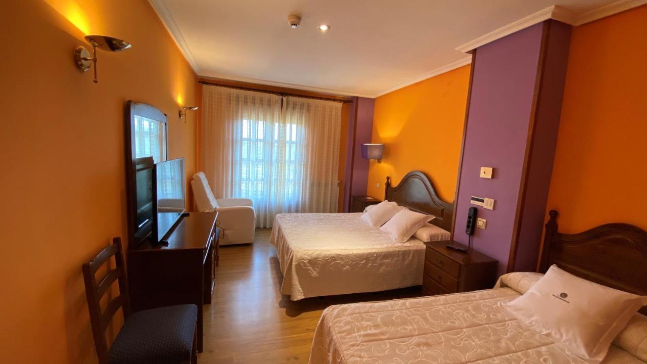 Tierra De Lobos Hotel Пуебла де Санабрия Екстериор снимка