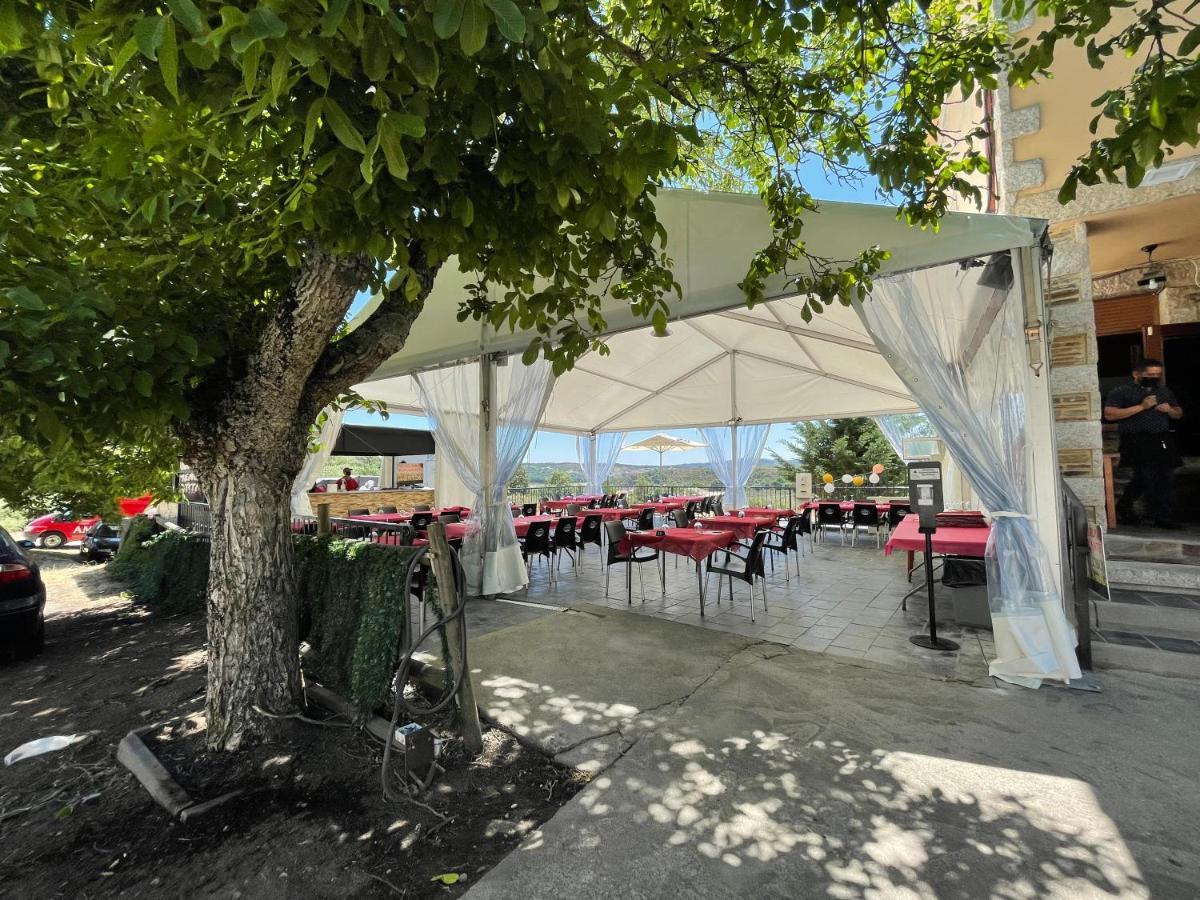 Tierra De Lobos Hotel Пуебла де Санабрия Екстериор снимка